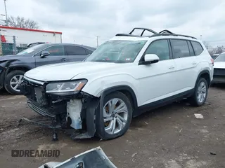 2022 Volkswagen Atlas SE z VIN 1V2KR2CA0NC517561, wystawiony jako IAAI lot #41653225 z przebiegiem 40 782 mil mil oraz . Historia ofert i sprzedaży dostępna na DreamBid. Obrazek 18.