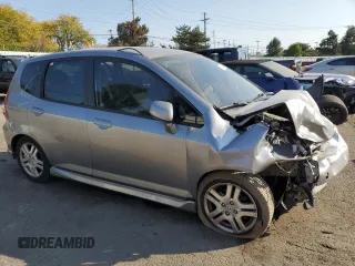 2007 Honda Fit Sport with VIN JHMGD38647S006667, listed as a Copart auction lot 71490344 with 140,402 mi miles and Salvage Title. Bid and sale history available at carsss.com. Image 4.