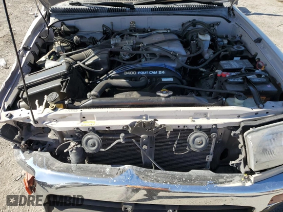 1997 Toyota 4Runner SR5 z VIN JT3GN86R9V0050590, wystawiony jako Copart lot #58183695 z przebiegiem 331 017 mil mil oraz Szkoda całkowita • Salvage title. Historia ofert i sprzedaży dostępna na DreamBid. Obrazek 11.