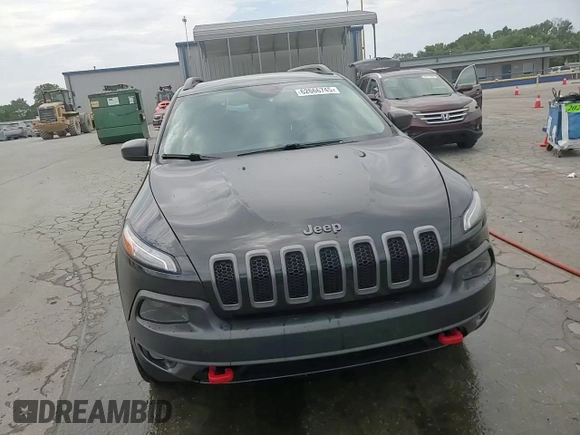 2014 Jeep Cherokee Trailhawk z VIN 1C4PJMBS2EW237725, wystawiony jako Copart lot #62666745 z przebiegiem 130 709 mil mil oraz Szkoda całkowita • Salvage title. Historia ofert i sprzedaży dostępna na DreamBid. Obrazek 15.