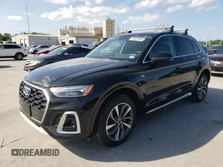 2022 Audi Q5 S line Premium Plus z VIN WA1EAAFY8N2110662, wystawiony jako Copart lot #53669955 z przebiegiem 59 648 mil mil oraz Szkoda całkowita • Salvage title. Historia ofert i sprzedaży dostępna na DreamBid. Obrazek 1.