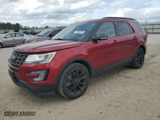 2017 Ford Explorer XLT with VIN 1FM5K7D89HGD36172, listed as a Copart auction lot 47600625 with 111,884 mi miles and Clean Title. Bid and sale history available at carsss.com. Image 1.
