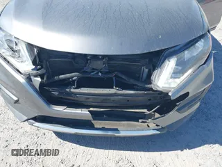 2019 Nissan Rogue SV with VIN KNMAT2MT5KP554947, listed as a IAAI auction lot 41894855 with 192,655 mi miles. Bid and sale history available at carsss.com. Image 6.