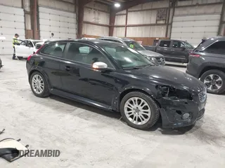 2011 Volvo C30 with VIN YV1672MK7B2200954, listed as a IAAI auction lot 41894293 with 138,616 mi miles. Bid and sale history available at carsss.com. Image 1.