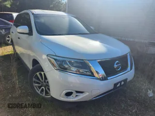 2013 Nissan Pathfinder SL with VIN 5N1AR2MM1DC659076, listed as a IAAI auction lot 41886397 with 1 mi miles. Bid and sale history available at carsss.com. Image 1.
