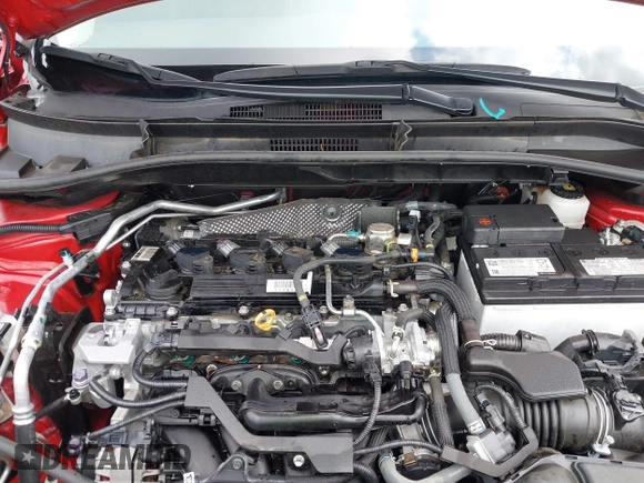 2022 Toyota Corolla Cross XLE z VIN 7MUEAABG0NV030757, wystawiony jako IAAI lot #42597979 z przebiegiem 20 172 mil mil oraz . Historia ofert i sprzedaży dostępna na DreamBid. Obrazek 10.