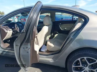 2017 Buick Regal Sport Touring z VIN 2G4GL5EX7H9150712, wystawiony jako IAAI lot #42082543 z przebiegiem 87 217 mil mil oraz . Historia ofert i sprzedaży dostępna na DreamBid. Obrazek 8.