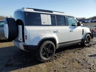 2021 Land Rover Defender SE z VIN SALEP7RU3M2051477, wystawiony jako Copart lot #44318715 z przebiegiem 55 970 mil mil oraz Czysty tytuł • Clean title. Historia ofert i sprzedaży dostępna na DreamBid. Obrazek 3.