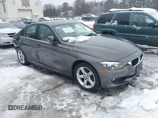 2015 BMW 3 Series 328i xDrive with VIN WBA3B5G55FNS12357, listed as a IAAI auction lot 41564058 with 91,573 mi miles. Bid and sale history available at carsss.com. Image 1.
