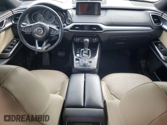 2016 Mazda CX-9 Grand Touring z VIN JM3TCADY7G0122768, wystawiony jako Copart lot #65624615 z przebiegiem 82 388 mil mil oraz Czysty tytuł • Clean title. Historia ofert i sprzedaży dostępna na DreamBid. Obrazek 8.