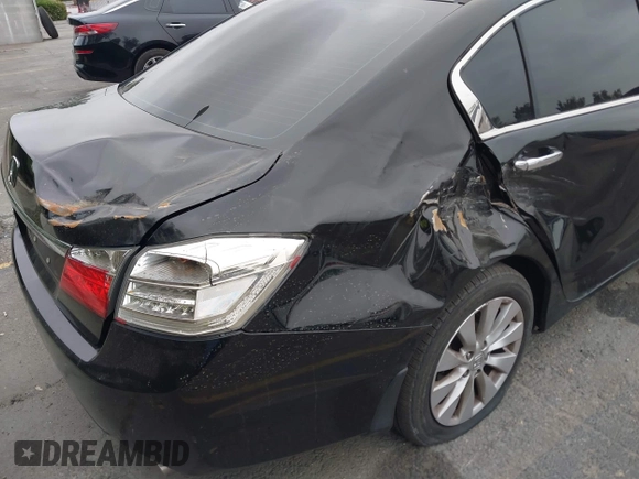 2014 Honda Accord EX-L with VIN 1HGCR2F81EA208824, listed as a IAAI auction lot 42040076 with 177,706 mi miles and . Bid and sale history available at carsss.com. Image 6.