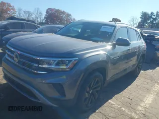 2022 Volkswagen Atlas SE with VIN 1V2JE2CA6NC208457, listed as a IAAI auction lot 40999391 with 40,409 mi miles and . Bid and sale history available at DreamBid. Image 17.