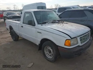 2001 Ford Ranger XL with VIN 1FTYR10D61TA82768, listed as a IAAI auction lot 41423585 with 90,854 mi miles. Bid and sale history available at carsss.com. Image 1.