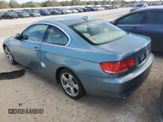 2008 BMW 3 Series 328xi z VIN WBAWC33508PD09383, wystawiony jako Copart lot #77994954 z przebiegiem 136 592 mil mil oraz Szkoda całkowita • Salvage title. Historia ofert i sprzedaży dostępna na DreamBid. Obrazek 2.