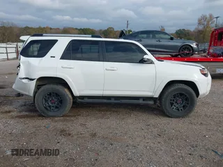 2021 Toyota 4Runner SR5 Premium with VIN JTENU5JR8M5895911, listed as a IAAI auction lot 41052577 with 60,111 mi miles and . Bid and sale history available at DreamBid. Image 14.