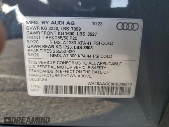 2024 Audi Q8 e-tron Premium Plus z VIN WA15AAGE8RB038873, wystawiony jako Copart lot #76623264 z przebiegiem 5 993 mil mil oraz Szkoda całkowita • Salvage title. Historia ofert i sprzedaży dostępna na DreamBid. Obrazek 14.
