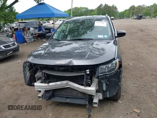 2018 Jeep Compass Sport с VIN 3C4NJDAB3JT230260, выставлен на аукционе IAAI как лот 42352447 с пробегом 118 902 миль миль и . История ставок и продаж доступна на DreamBid. Изображение 12.