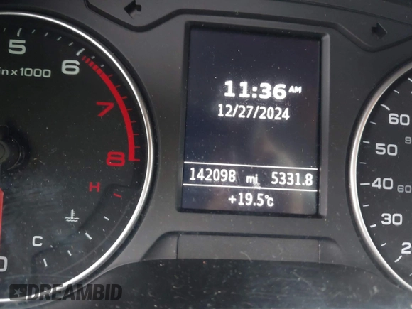 2015 Audi A3 Premium z VIN WAUBFGFF6F1052907, wystawiony jako IAAI lot #41510002 z przebiegiem 142 098 mil mil oraz . Historia ofert i sprzedaży dostępna na DreamBid. Obrazek 15.