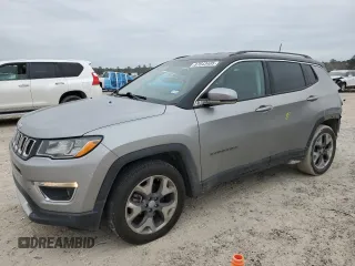 2020 Jeep Compass Limited with VIN 3C4NJCCB8LT211150, listed as a Copart auction lot 87643485 with 95,424 mi miles and Salvage Title. Bid and sale history available at carsss.com. Image 1.