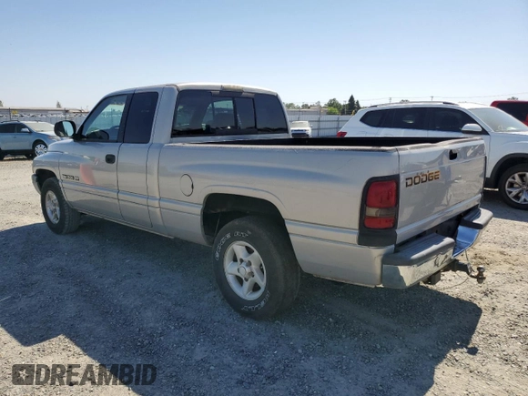 1999 Dodge 1500 with VIN 3B7HC13Y0XM595666, listed as a Copart auction lot 56048875 with 235,090 mi miles and Clean Title. Bid and sale history available at DreamBid. Image 2.