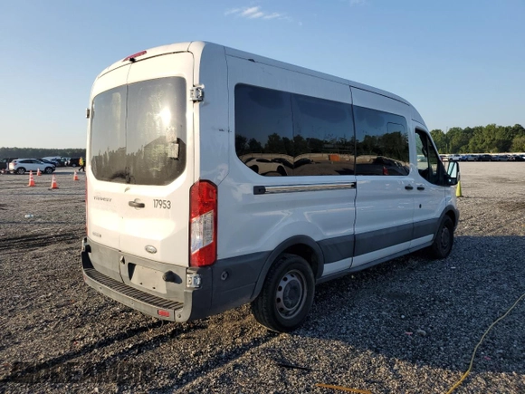 2017 Ford Transit XL z VIN 1FBAX2CV5HKB32596, wystawiony jako Copart lot #65729695 z przebiegiem 211 062 mil mil oraz Czysty tytuł • Clean title. Historia ofert i sprzedaży dostępna na DreamBid. Obrazek 3.