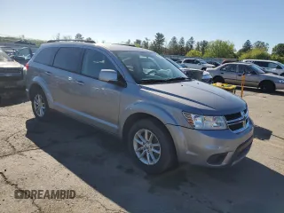 2017 Dodge Journey SXT with VIN 3C4PDCBG7HT576102, listed as a Copart auction lot 54956095 with 114,102 mi miles and Clean Title. Bid and sale history available at DreamBid. Image 4.