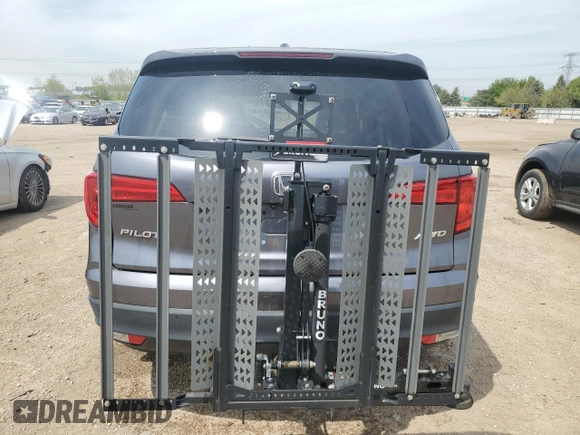 2017 Honda Pilot EX-L z VIN 5FNYF6H61HB061139, wystawiony jako Copart lot #55593095 z przebiegiem 107 170 mil mil oraz Szkoda całkowita • Salvage title. Historia ofert i sprzedaży dostępna na DreamBid. Obrazek 6.