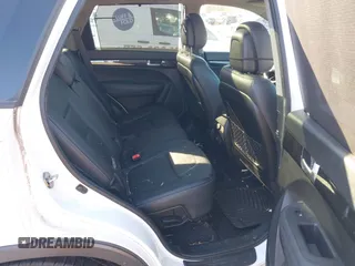 2014 Kia Sorento EX with VIN 5XYKUDA73EG481900, listed as a IAAI auction lot 41709755 with 170,551 mi miles. Bid and sale history available at carsss.com. Image 8.