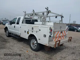 2011 Ford F-350 with VIN 1FD7X3B67BEC99033, listed as a IAAI auction lot 41891789 with 264,130 mi miles and . Bid and sale history available at DreamBid. Image 3.