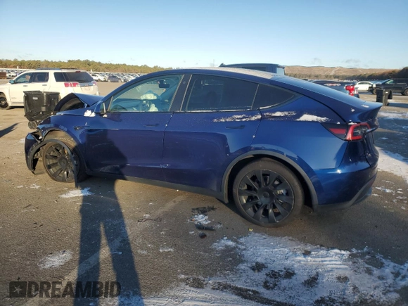 2021 Tesla Model Y Long Range with VIN 5YJYGDEE3MF089578, listed as a Copart auction lot 41381095 with 52,258 mi miles and Salvage Title. Bid and sale history available at DreamBid. Image 2.
