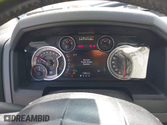 2015 Ram 1500 Big Horn z VIN 1C6RR7LT0FS595755, wystawiony jako IAAI lot #41990415 z przebiegiem 175 888 mil mil oraz . Historia ofert i sprzedaży dostępna na DreamBid. Obrazek 7.