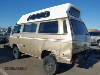 1987 Volkswagen Vanagon with VIN WV2YB0252HG069458, listed as a IAAI auction lot 41945327 with Not Provided miles and . Bid and sale history available at DreamBid. Image 3.
