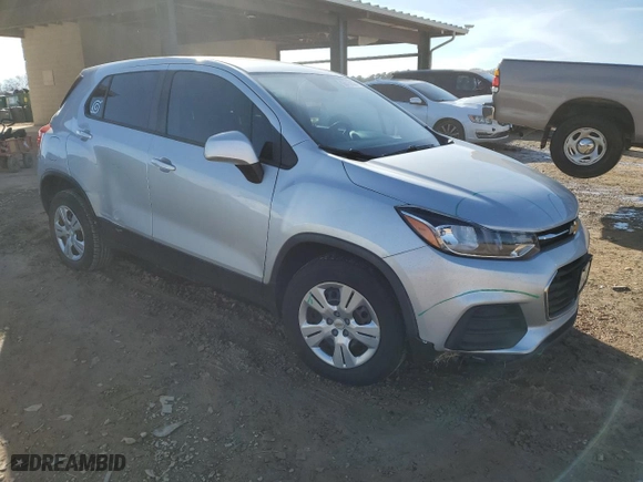 2019 Chevrolet Trax LS with VIN 3GNCJKSB9KL149718, listed as a Copart auction lot 42616855 with 102,280 mi miles and Salvage Title. Bid and sale history available at carsss.com. Image 4.