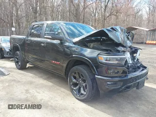 2022 Ram 1500 Limited z VIN 1C6SRFHM3NN412939, wystawiony jako IAAI lot #41813912 z przebiegiem 62 218 mil mil oraz . Historia ofert i sprzedaży dostępna na DreamBid. Obrazek 1.