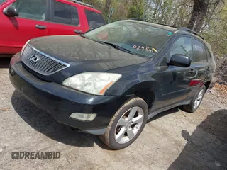 2007 Lexus RX 350 with VIN 2T2GK31U57C024561, listed as a IAAI auction lot 41960304 with 305,304 mi miles. Bid and sale history available at carsss.com. Image 2.
