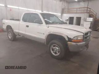 1999 Dodge Dakota SLT with VIN 1B7GG22XXXS254782, listed as a IAAI auction lot 41847644 with 164,607 mi miles and . Bid and sale history available at carsss.com. Image 1.