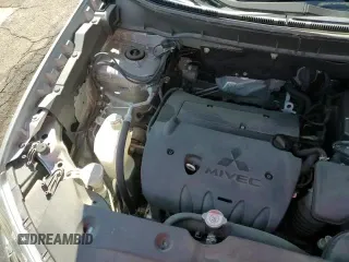2018 Mitsubishi Outlander SE с VIN JA4AR3AW8JZ012547, выставлен на аукционе Copart как лот 69940685 с пробегом 57 761 миль миль и Списание • Salvage title. История ставок и продаж доступна на DreamBid. Изображение 17.
