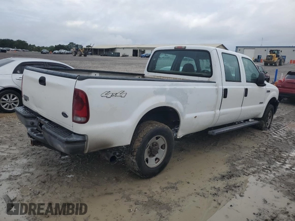 2006 Ford Super Duty F-250 XL with VIN 1FTSW21P36ED80574, listed as a Copart auction lot 72011684 with 254,440 mi miles and Salvage Title. Bid and sale history available at carsss.com. Image 3.