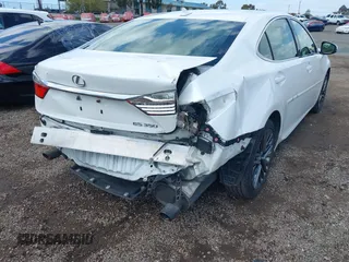 2013 Lexus ES 4dr Sdn with VIN JTHBK1GG9D2014631, listed as a IAAI auction lot 41931985 with 168,385 mi miles. Bid and sale history available at carsss.com. Image 6.