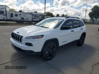 2017 Jeep Cherokee Altitude z VIN 1C4PJMAS7HW605287, wystawiony jako Copart lot #56716915 z przebiegiem 126 518 mil mil oraz Szkoda całkowita • Salvage title. Historia ofert i sprzedaży dostępna na DreamBid. Obrazek 1.