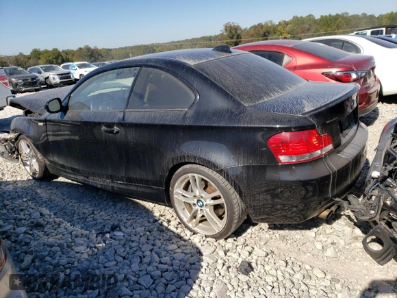 2010 BMW 1 Series 135i with VIN WBAUC7C53AVK95945, listed as a Copart auction lot 76455904 with 172,990 mi miles and Salvage title. Bid and sale history available at DreamBid. Image 2.