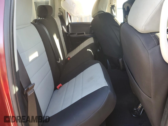 2015 Ram 1500 Tradesman with VIN 1C6RR6FGXFS624493, listed as a Copart auction lot 45212035 with 185,917 mi miles and Non repairable. Bid and sale history available at DreamBid. Image 10.