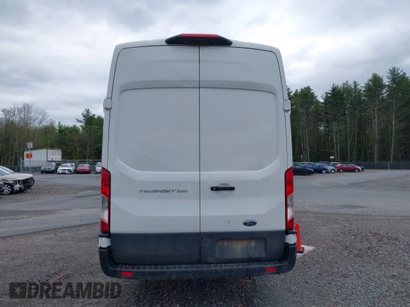 2022 Ford Transit Cargo with VIN 1FTBR3X85NKA74408, listed as a IAAI auction lot 42150248 with 88,887 mi miles and . Bid and sale history available at DreamBid. Image 16.