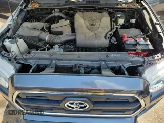 2017 Toyota Tacoma SR5 with VIN 3TMAZ5CNXHM044286, listed as a Copart auction lot 61455145 with 112,079 mi miles and Salvage title. Bid and sale history available at DreamBid. Image 11.