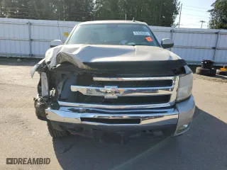 2009 Chevrolet Silverado 1500 LTZ with VIN 3GCEK33M09G261850, listed as a Copart auction lot 51839325 with 0 mi miles and Salvage Title. Bid and sale history available at carsss.com. Image 5.