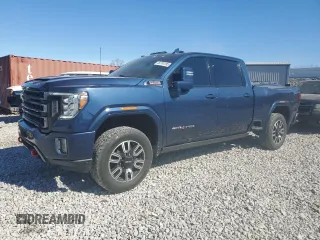 2021 GMC Sierra 2500HD AT4 z VIN 1GT49PEY6MF295624, wystawiony jako Copart lot #46704185 z przebiegiem 42 292 mil mil oraz Czysty tytuł • Clean title. Historia ofert i sprzedaży dostępna na DreamBid. Obrazek 1.