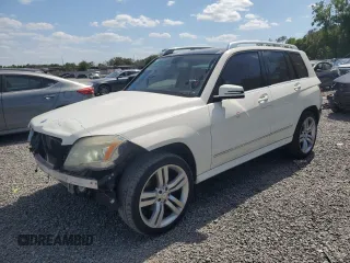 2012 Mercedes-Benz GLK with VIN WDCGG5GBXCF727883, listed as a Copart auction lot 53382515 with 157,781 mi miles and Non Repairable. Bid and sale history available at carsss.com. Image 1.