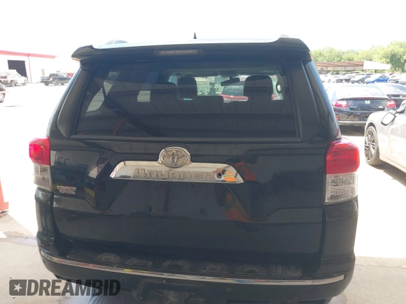 2011 Toyota 4Runner SR5 with VIN JTEZU5JR0B5018781, listed as a IAAI auction lot 42790090 with 224,080 mi miles and . Bid and sale history available at DreamBid. Image 15.
