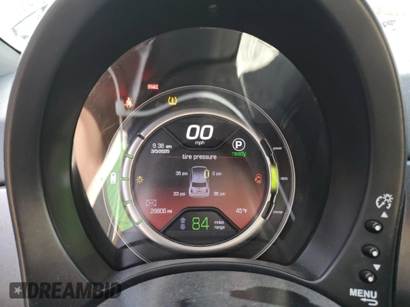 2016 FIAT 500e with VIN 3C3CFFGE2GT113725, listed as a Copart auction lot 47973665 with 29,806 mi miles and Salvage title. Bid and sale history available at DreamBid. Image 9.