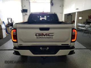 2023 GMC Canyon 4WD Elevation с VIN 1GTP6BEK6P1214434, выставлен на аукционе Copart как лот 64364445 с пробегом 15 042 миль миль и Чистый • Clean title. История ставок и продаж доступна на DreamBid. Изображение 6.